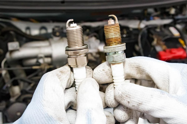 800quickfit-engine-experts-service-Spark-Plug-Repalcement-img 800quickfit-engine-experts-service-Spark-Plug-Repalcement-img