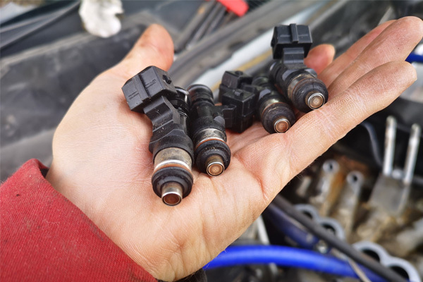 800quickfit-tyre-shop-service-Fuel-Injector-Cleaning