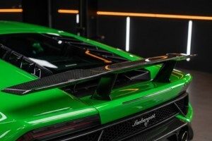 carbon-fiber-spoiler-lamborghini carbon-fiber-spoiler-lamborghini